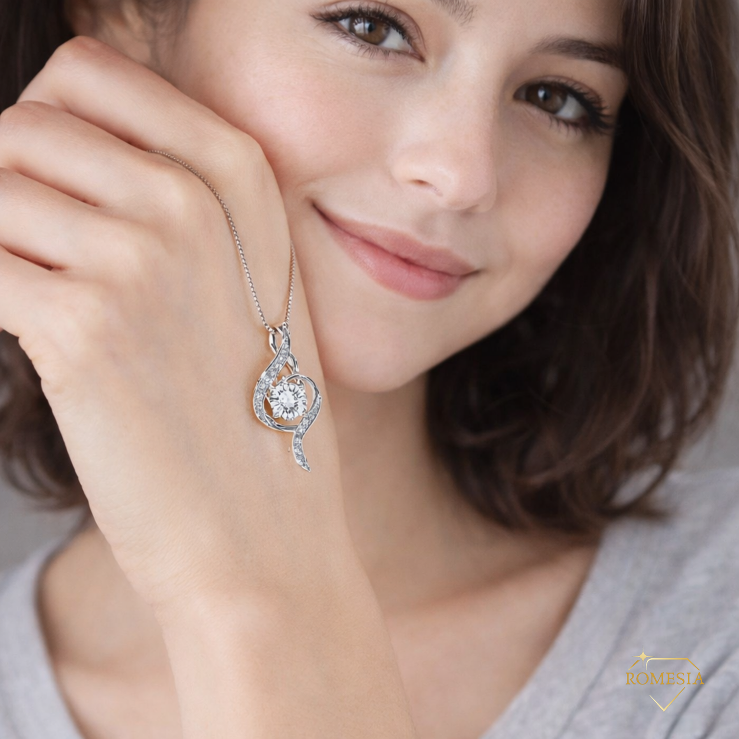 Adoring Love 925 Sterliing Silver Pendent