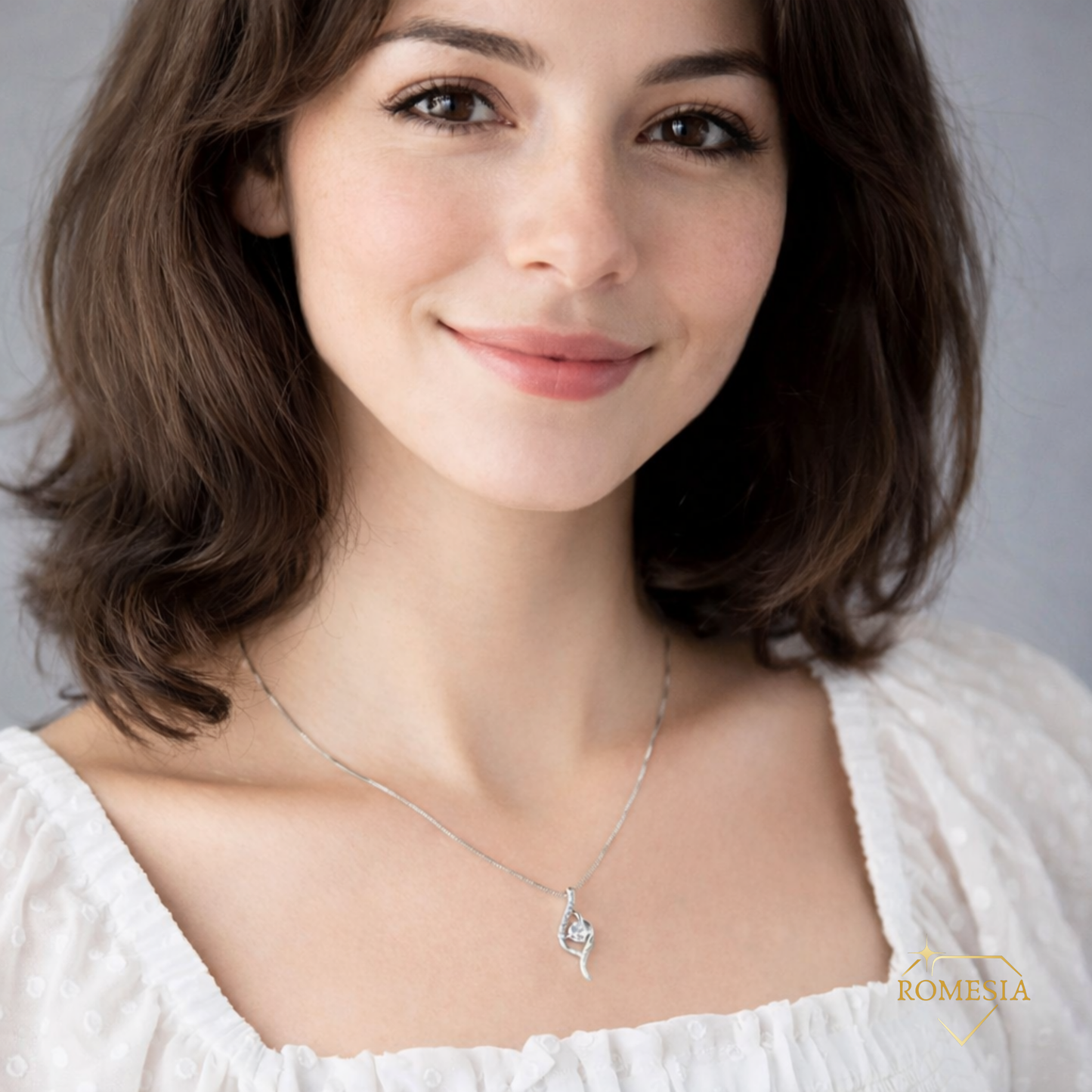 Adoring Love 925 Sterliing Silver Pendent